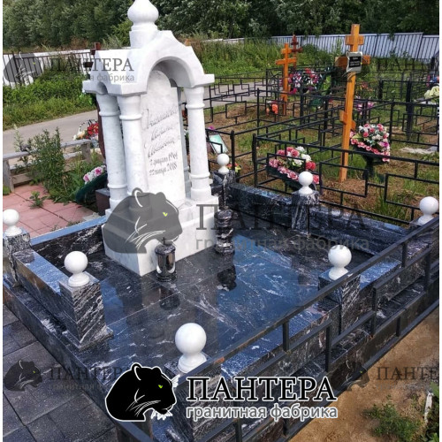 Белая церковь из мрамора-2